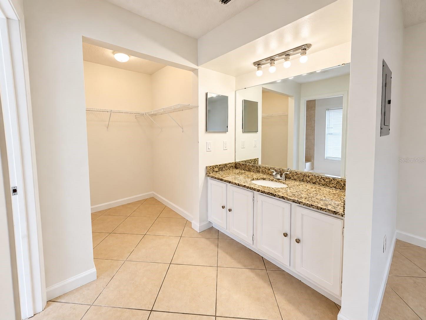 4360 White Pine Ave #75-1 Property Photo 15
