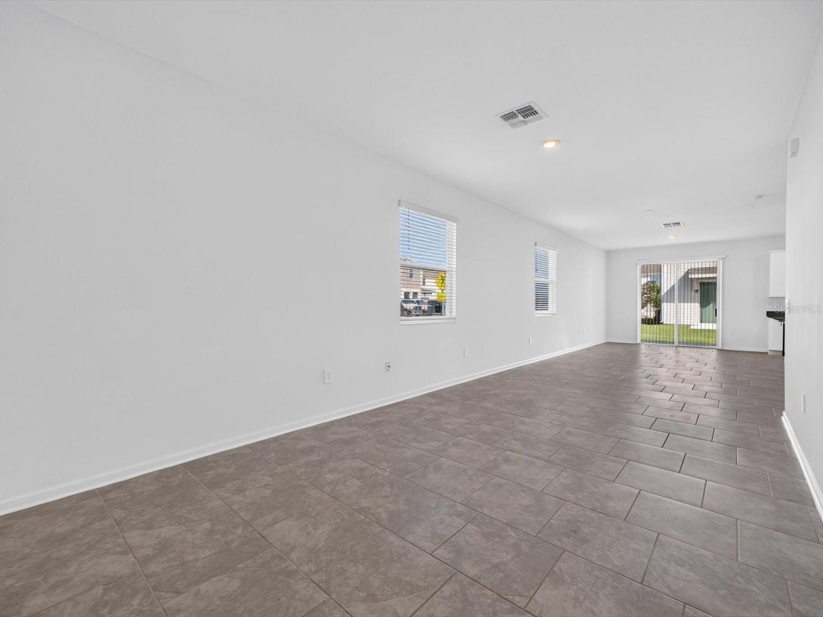 2413 Brook Marsh Loop Property Photo 4