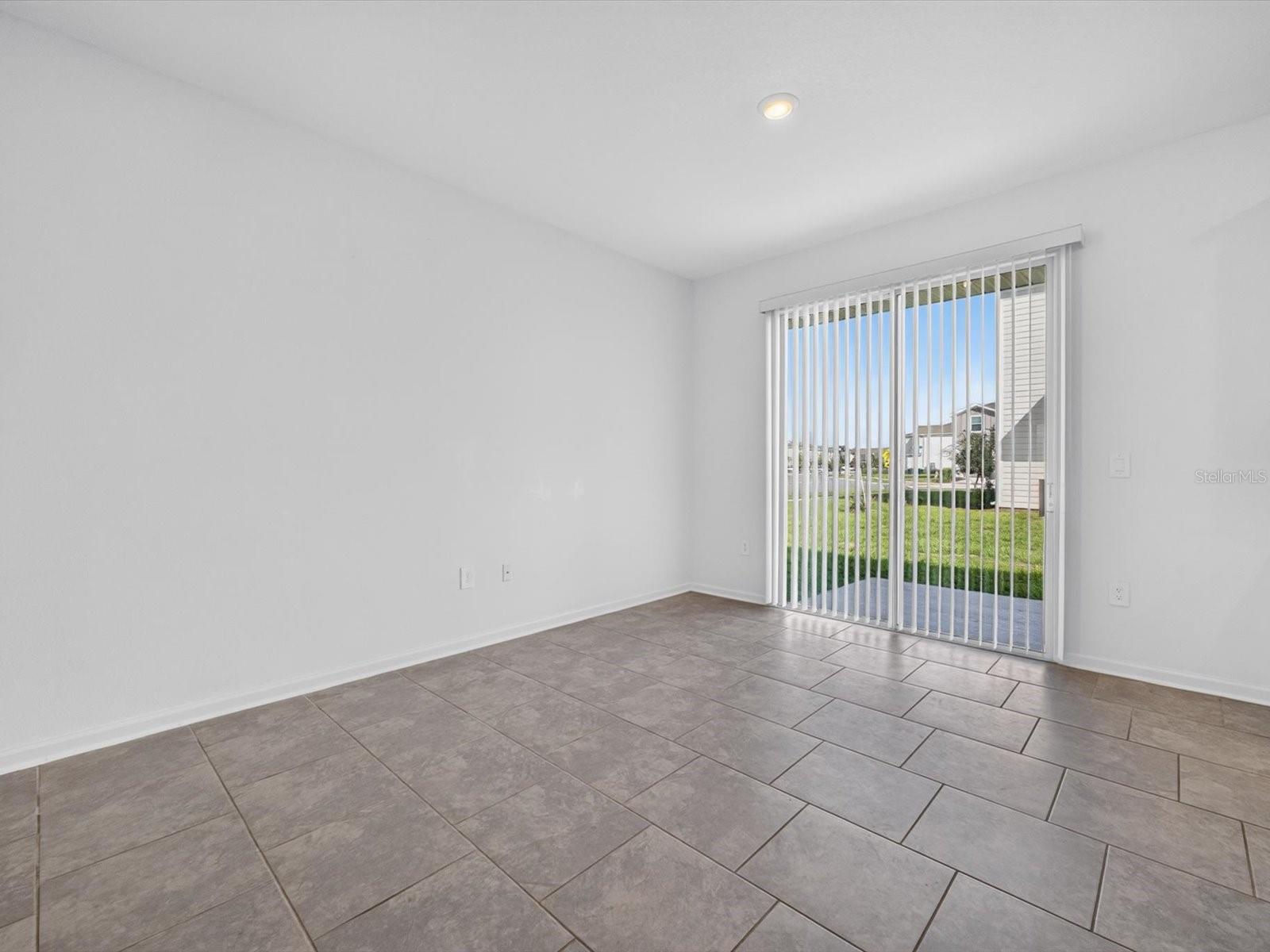 2413 Brook Marsh Loop Property Photo 6