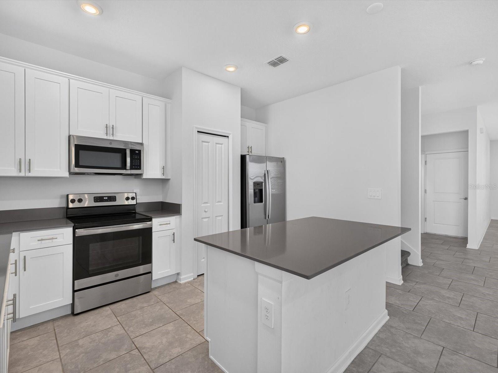 2413 Brook Marsh Loop Property Photo 11