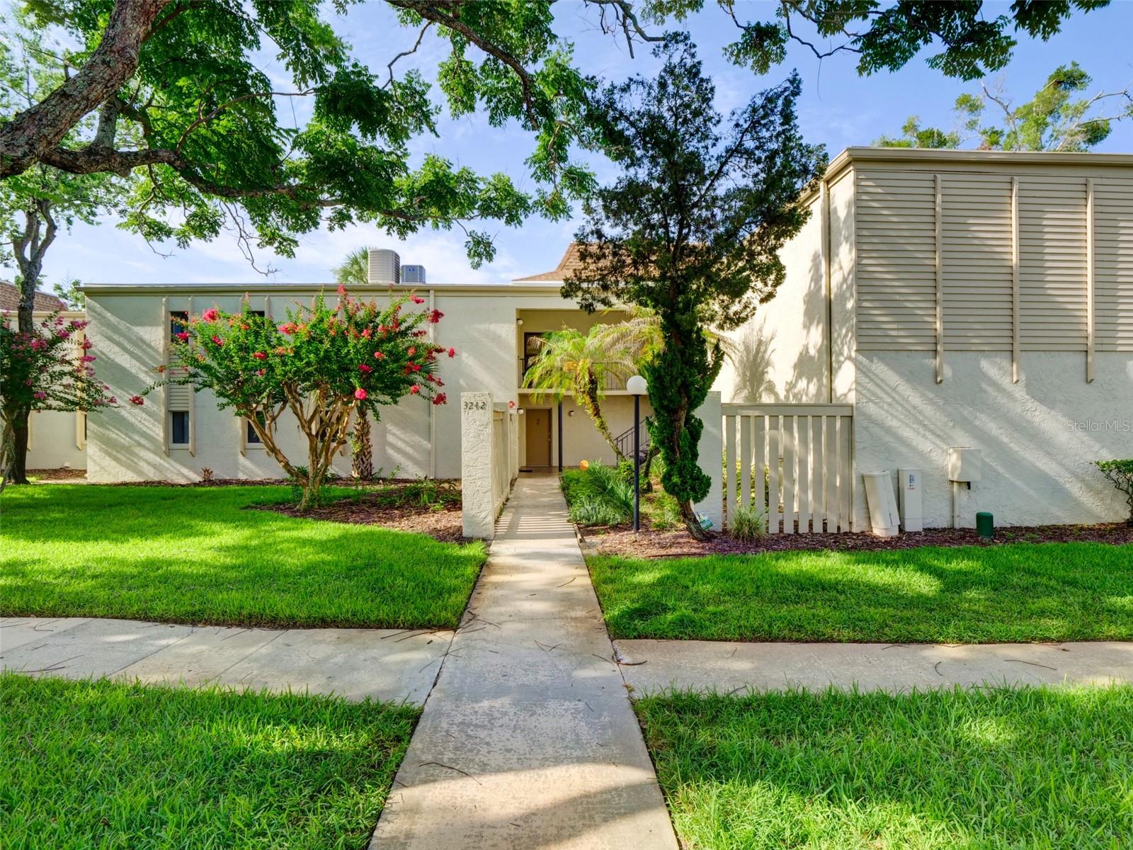 3242 S Semoran Blvd #22 Property Photo 1