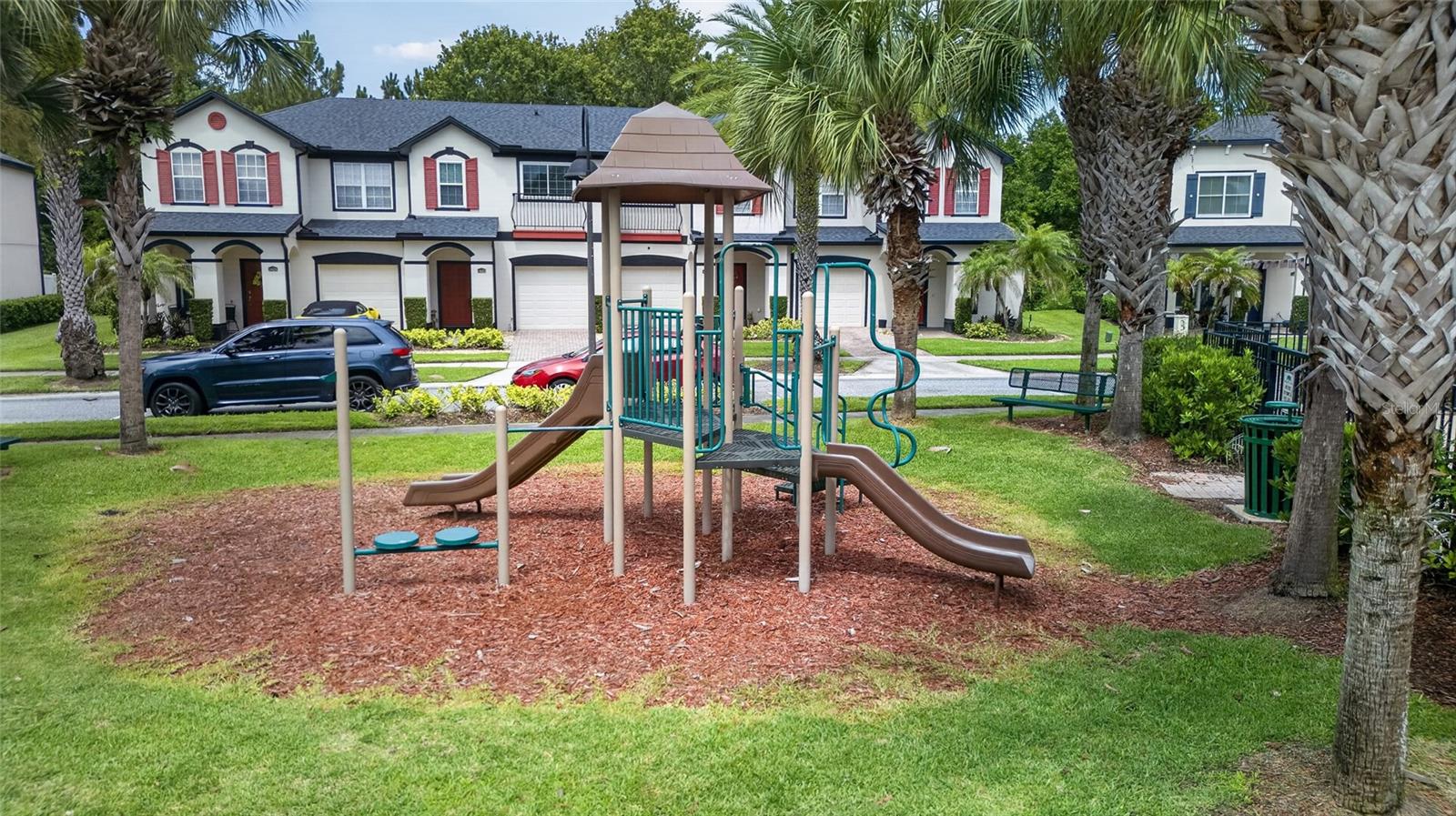 10411 Park Commons Dr Property Photo 16