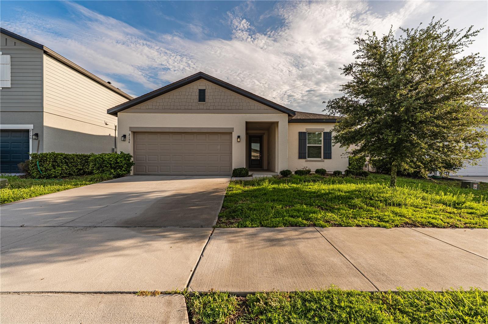 2154 DERWENT DR Property Photo 1