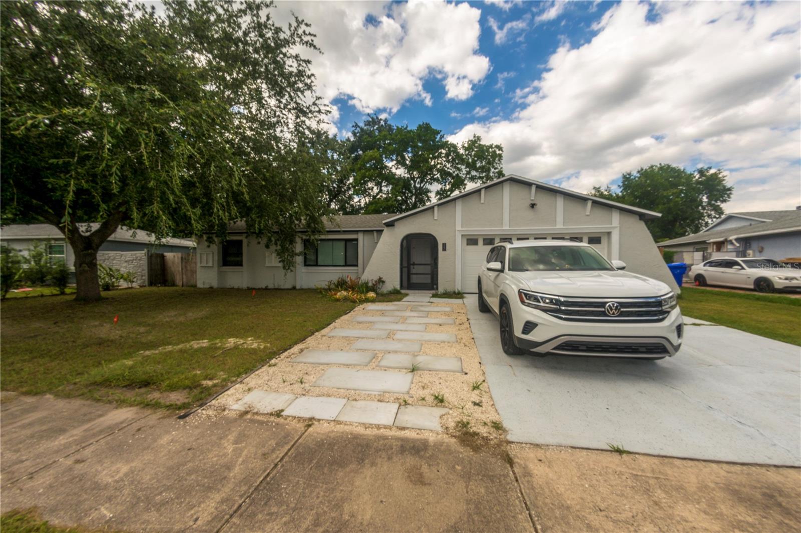 1721 FREEMAN DR