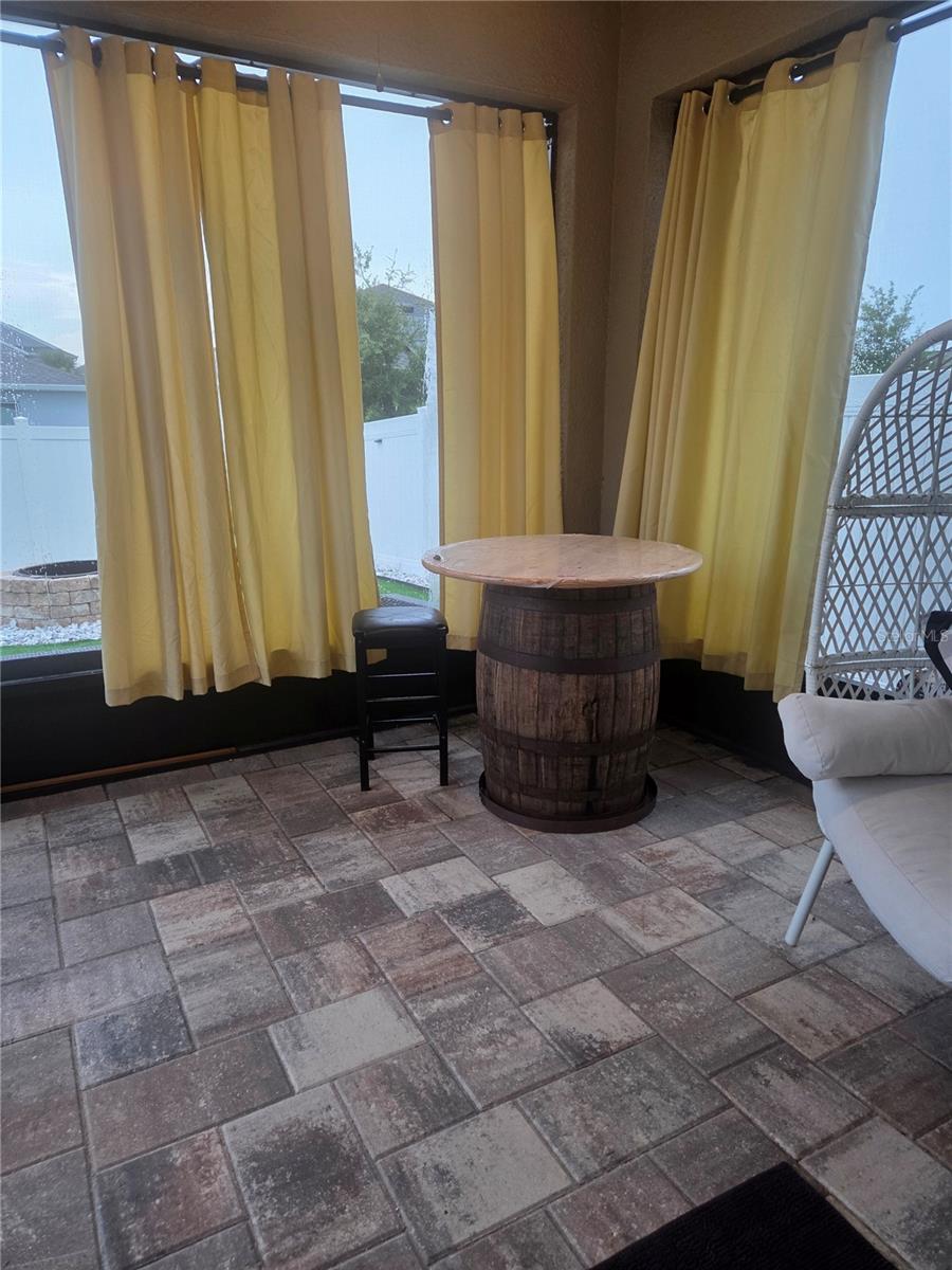 O6424017 Property Photo 20