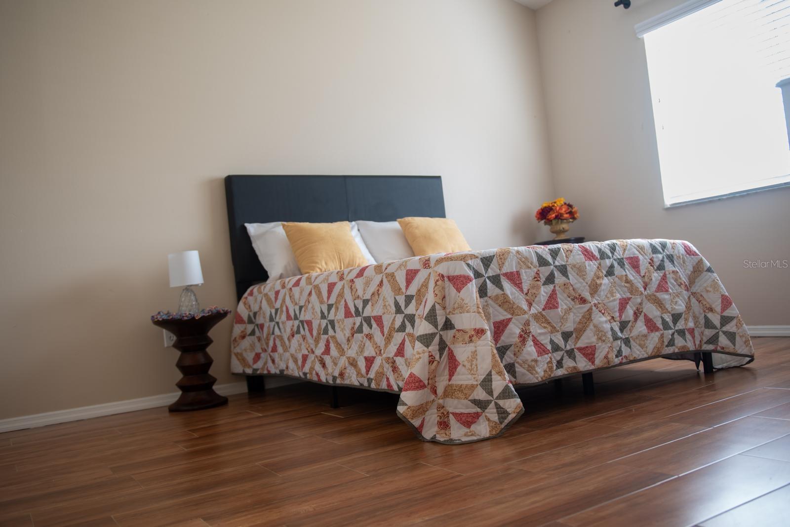13329 Laver Ln Property Photo 8