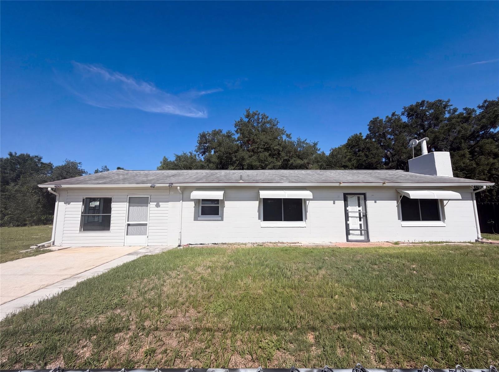 417 CALUMET RD Property Photo 1