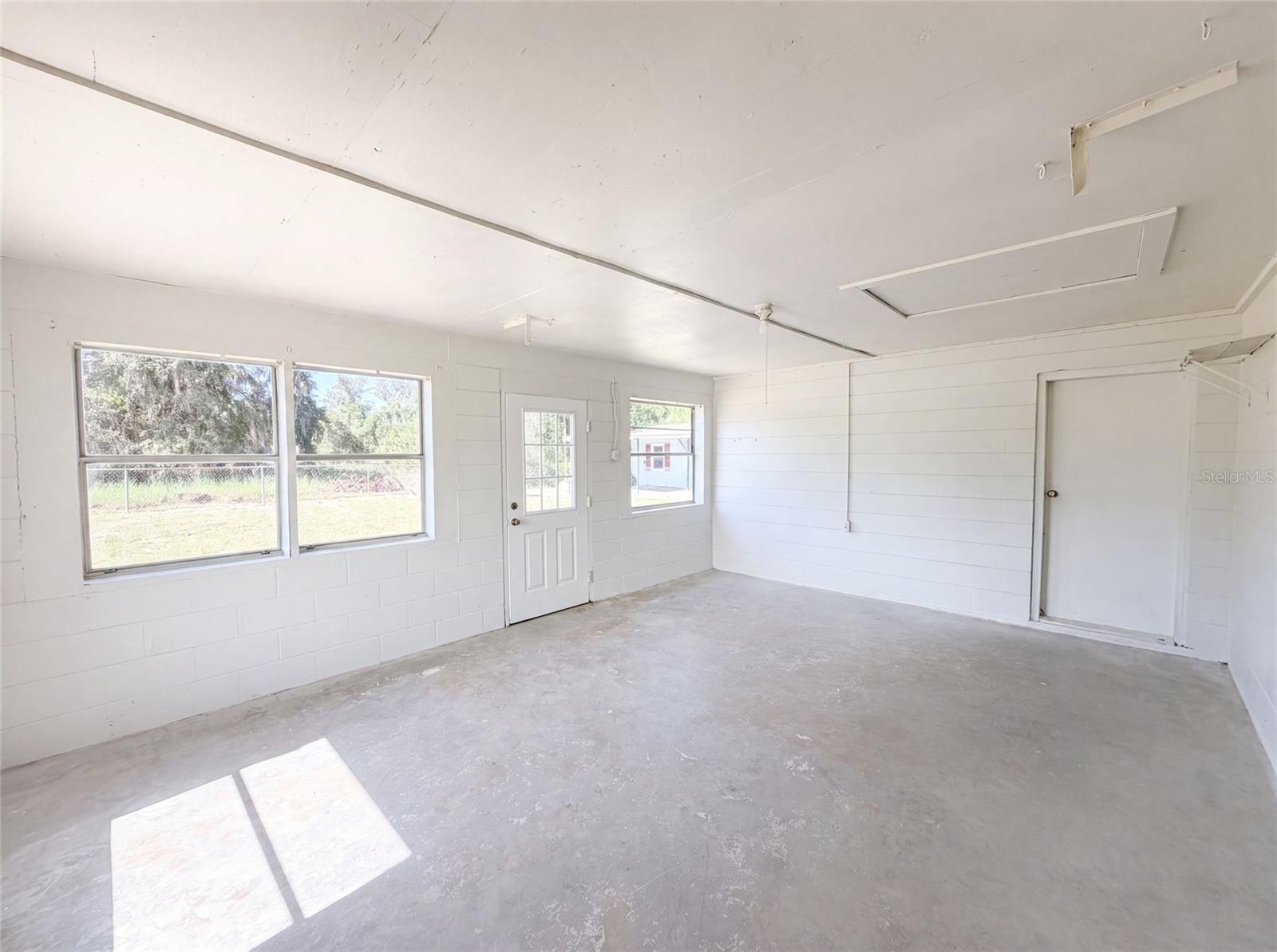 417 Calumet Rd Property Photo 14