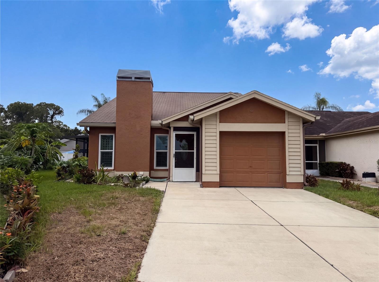 11648 Hidden Hollow Cir Property Photo 1