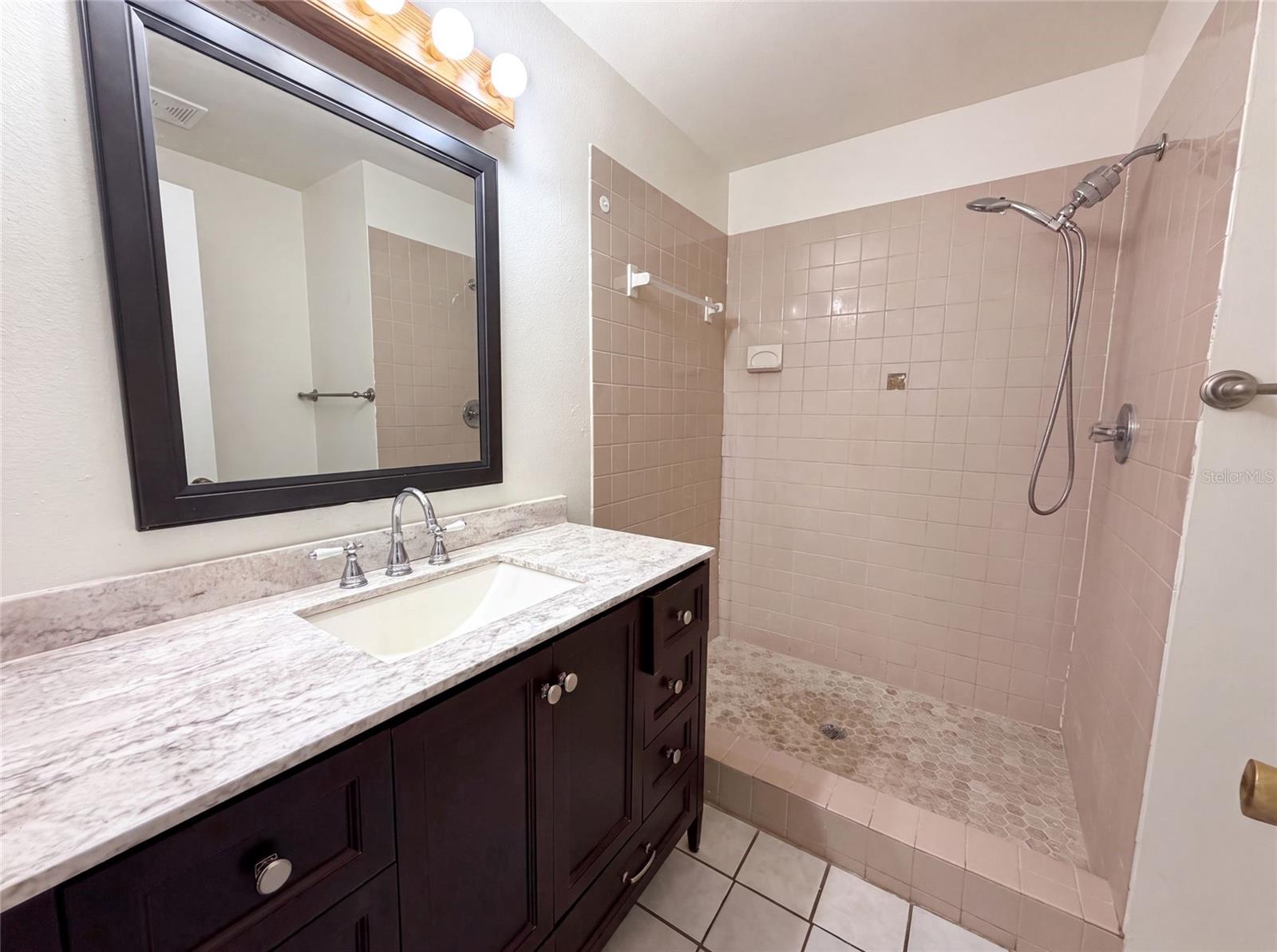 11648 Hidden Hollow Cir Property Photo 9
