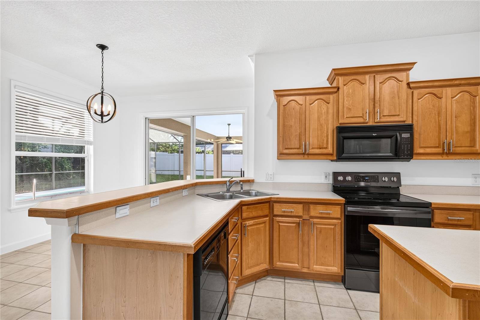 19337 Spring Oak Dr Property Photo 13