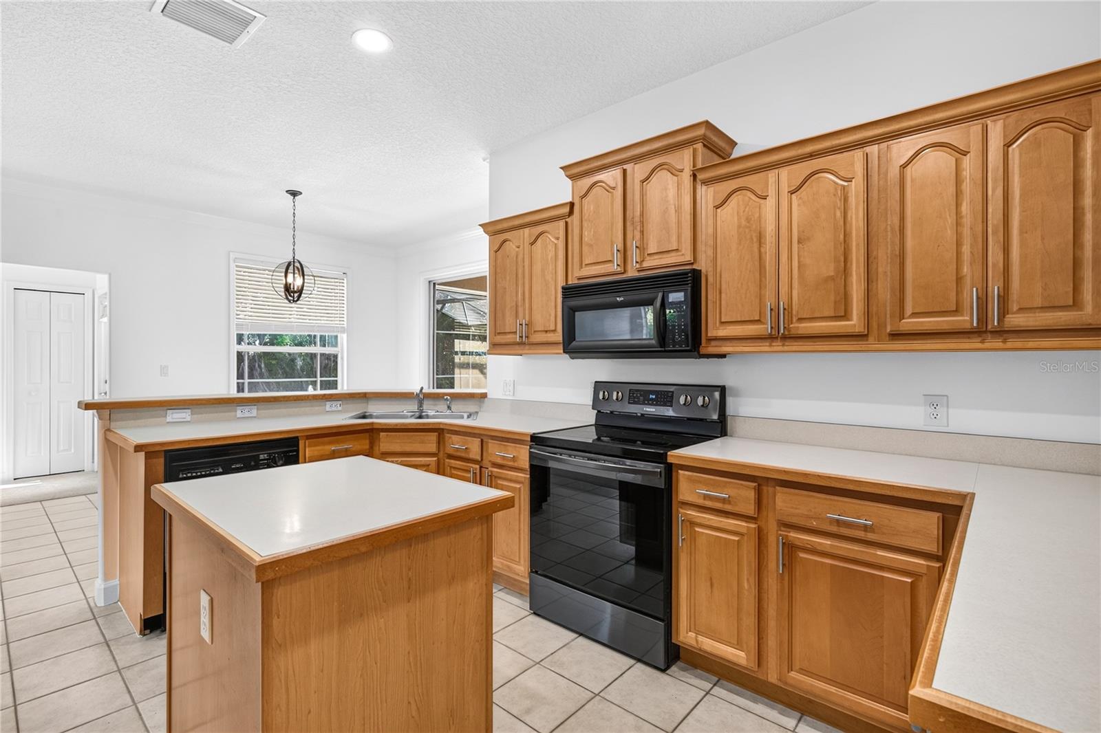 19337 Spring Oak Dr Property Photo 14