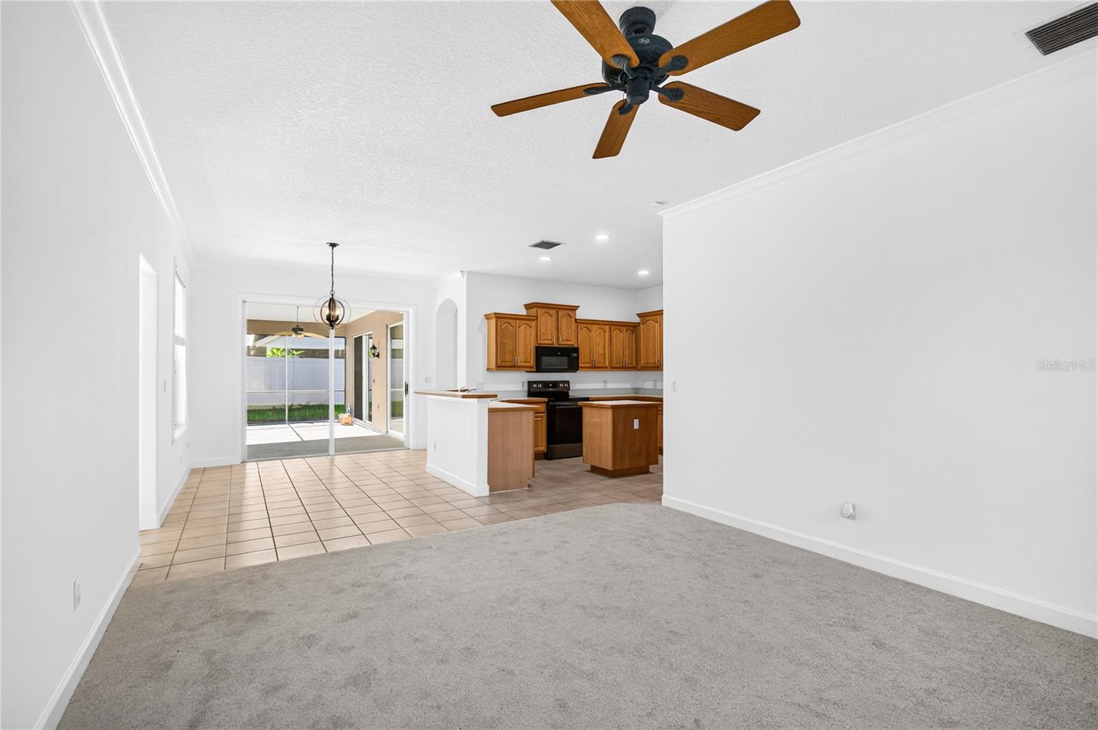 19337 Spring Oak Dr Property Photo 19