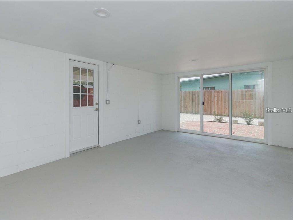 1830 Staunton Ave Property Photo 10
