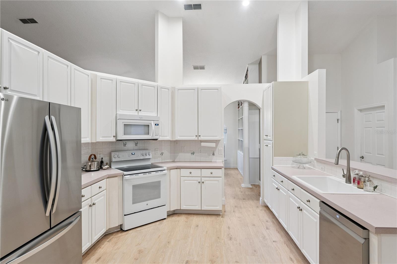 14962 Faversham Cir Property Photo 14