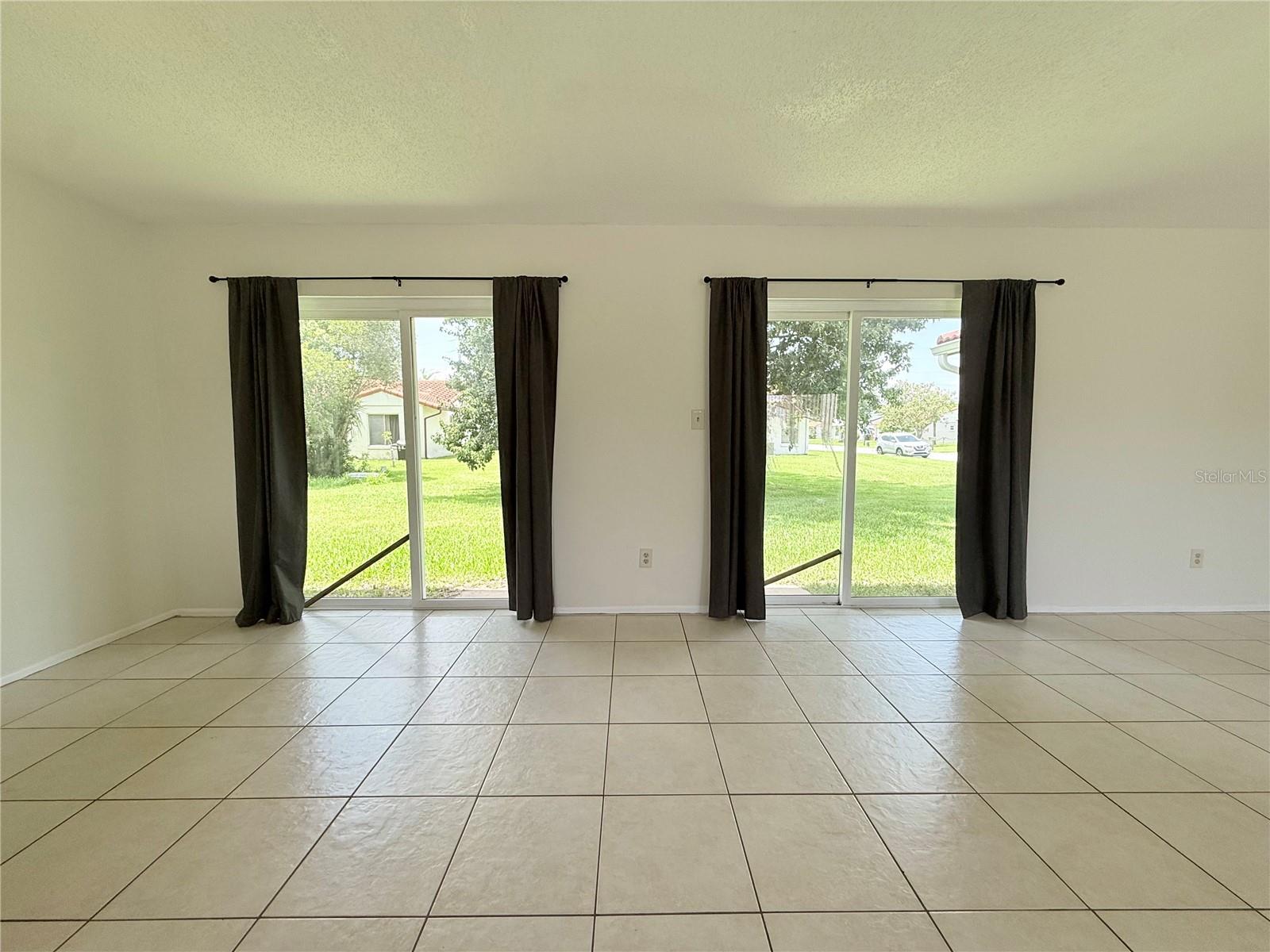 10122 Mason Dixon Cir Property Photo 12