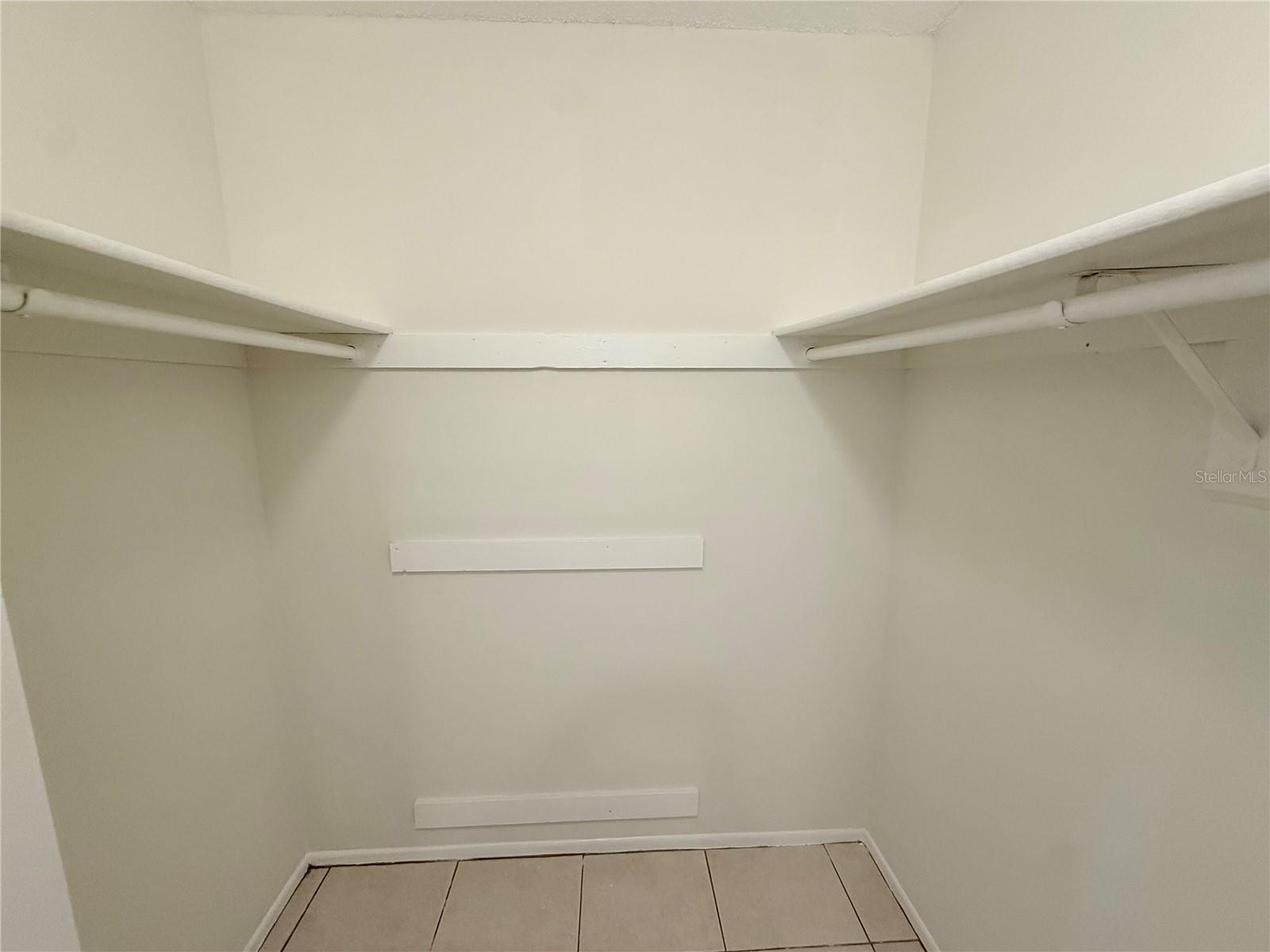 10122 Mason Dixon Cir Property Photo 21