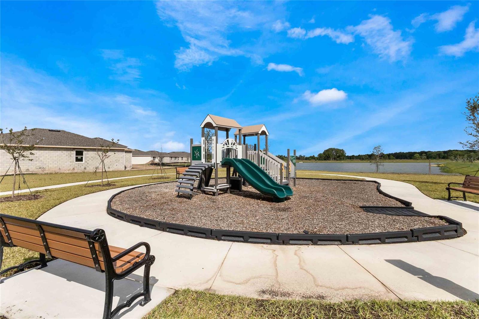 1371 Isleta Loop Property Photo 17