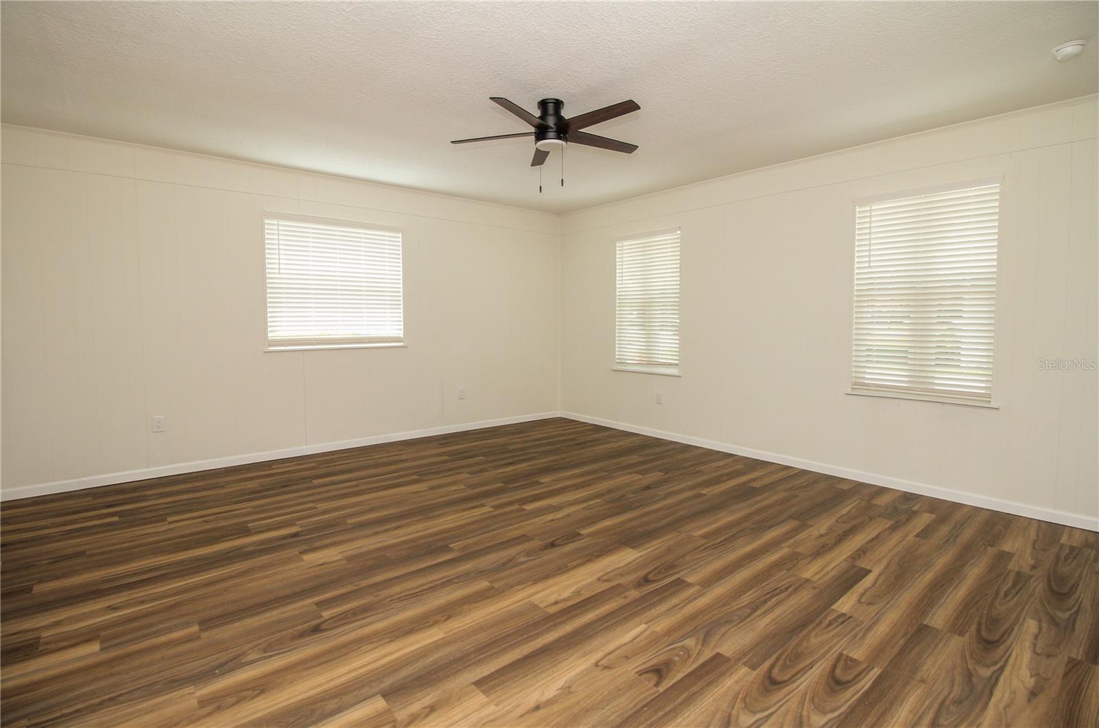 3019 Tampico Dr Property Photo 13