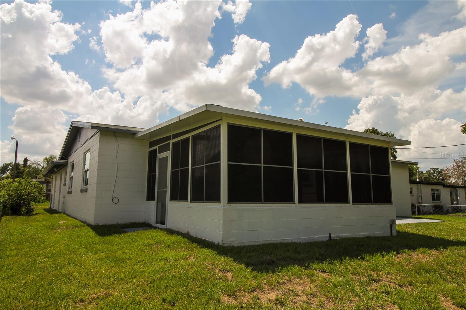 3019 Tampico Dr Property Photo 27