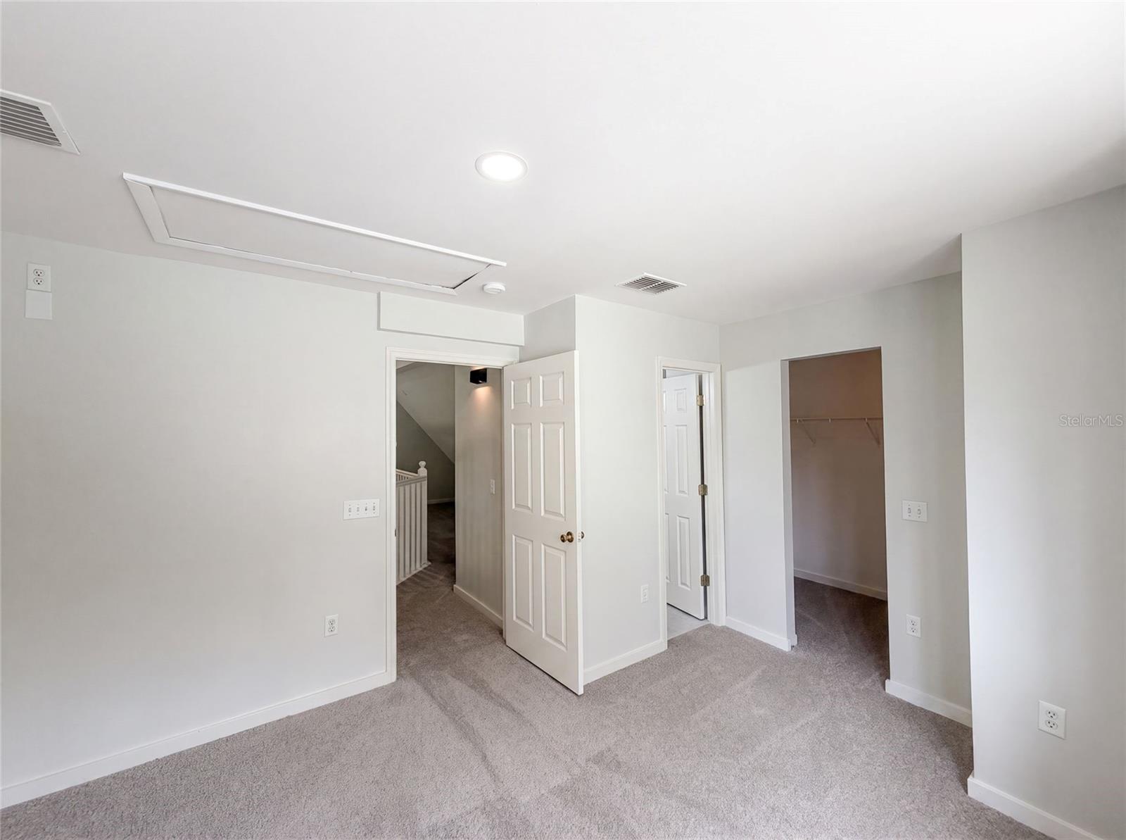 9701 Black Bear Ct Property Photo 8