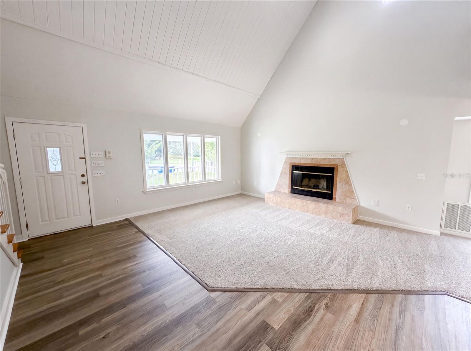 9701 Black Bear Ct Property Photo 12