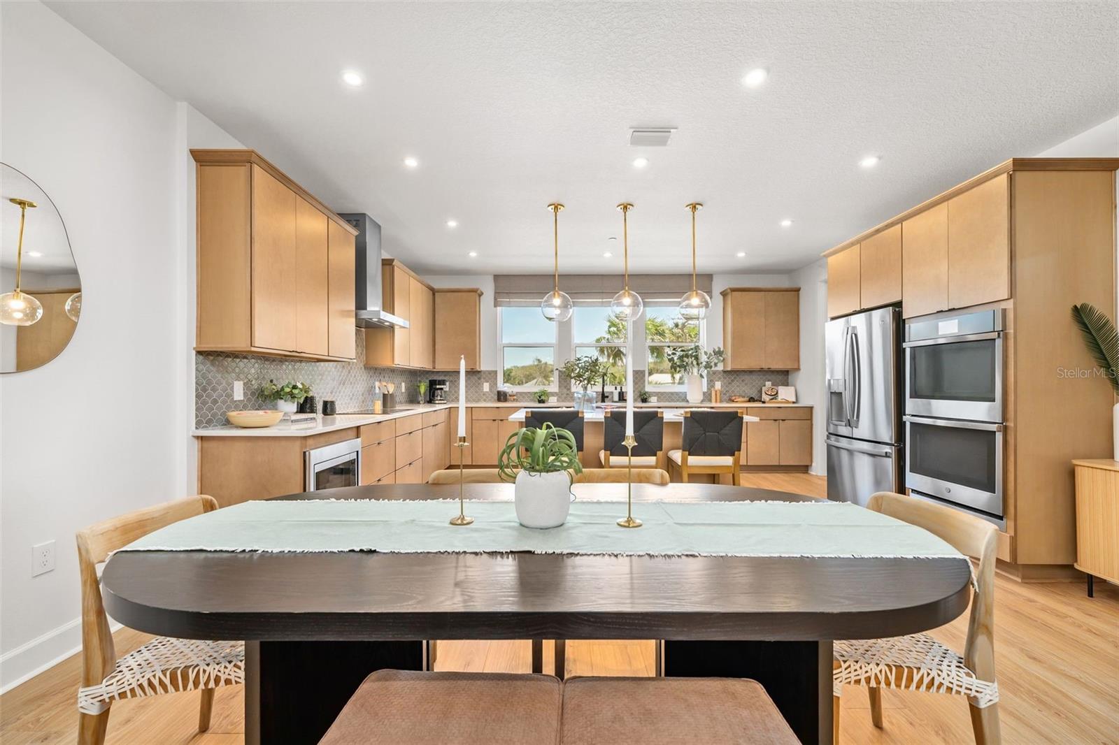 4105 Tidewatch Loop Property Photo 3