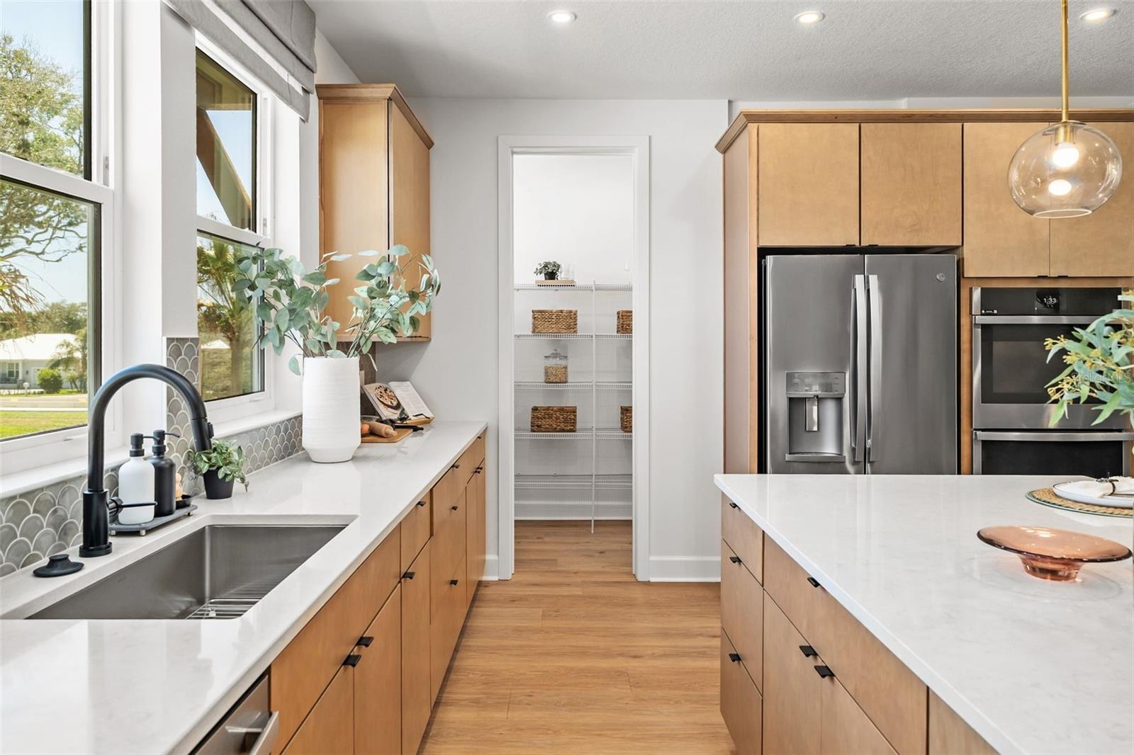 4105 Tidewatch Loop Property Photo 5