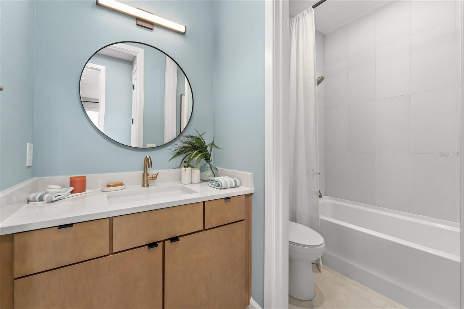 4105 Tidewatch Loop Property Photo 15