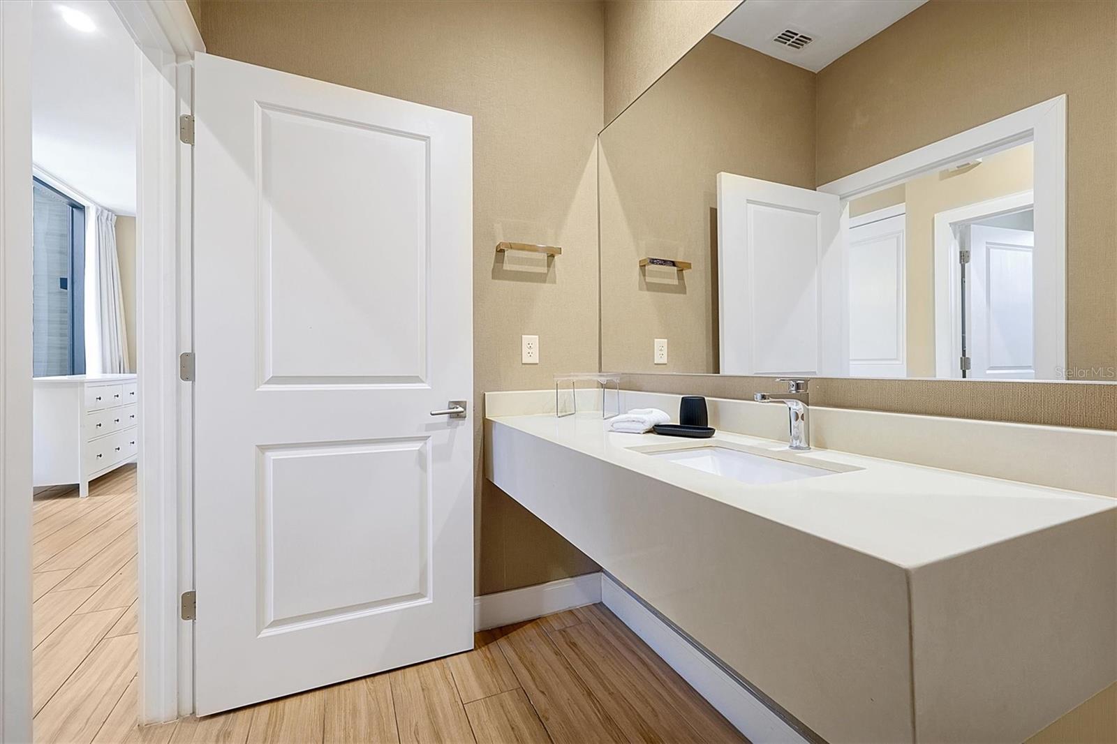 3061 Rockefeller Way Property Photo 22