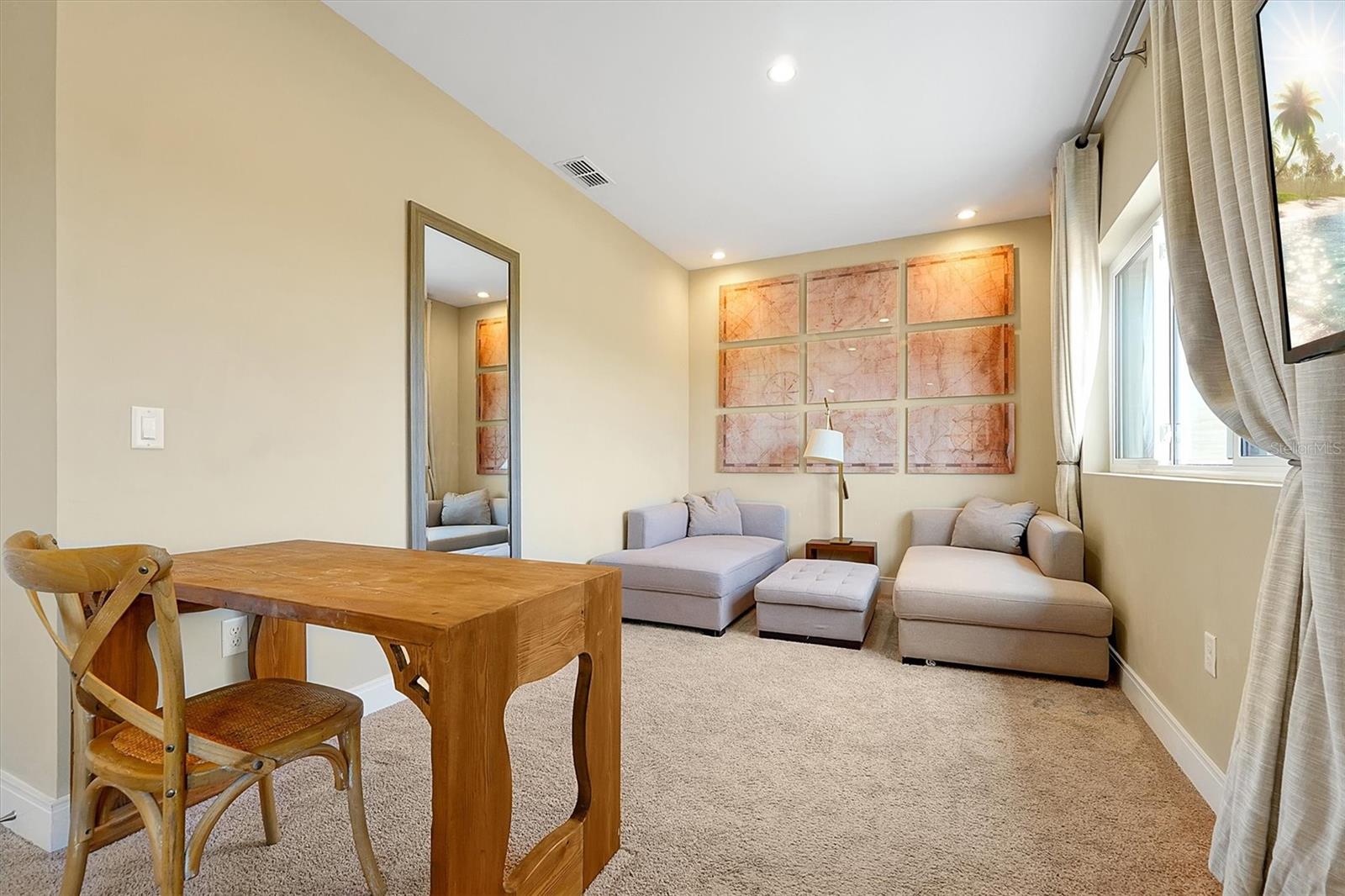 3061 Rockefeller Way Property Photo 29