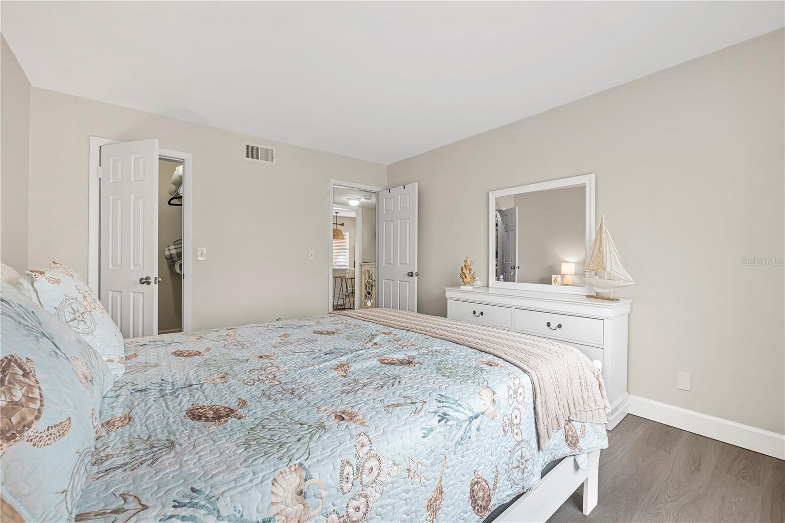 3724 S Atlantic Ave #20 Property Photo 14