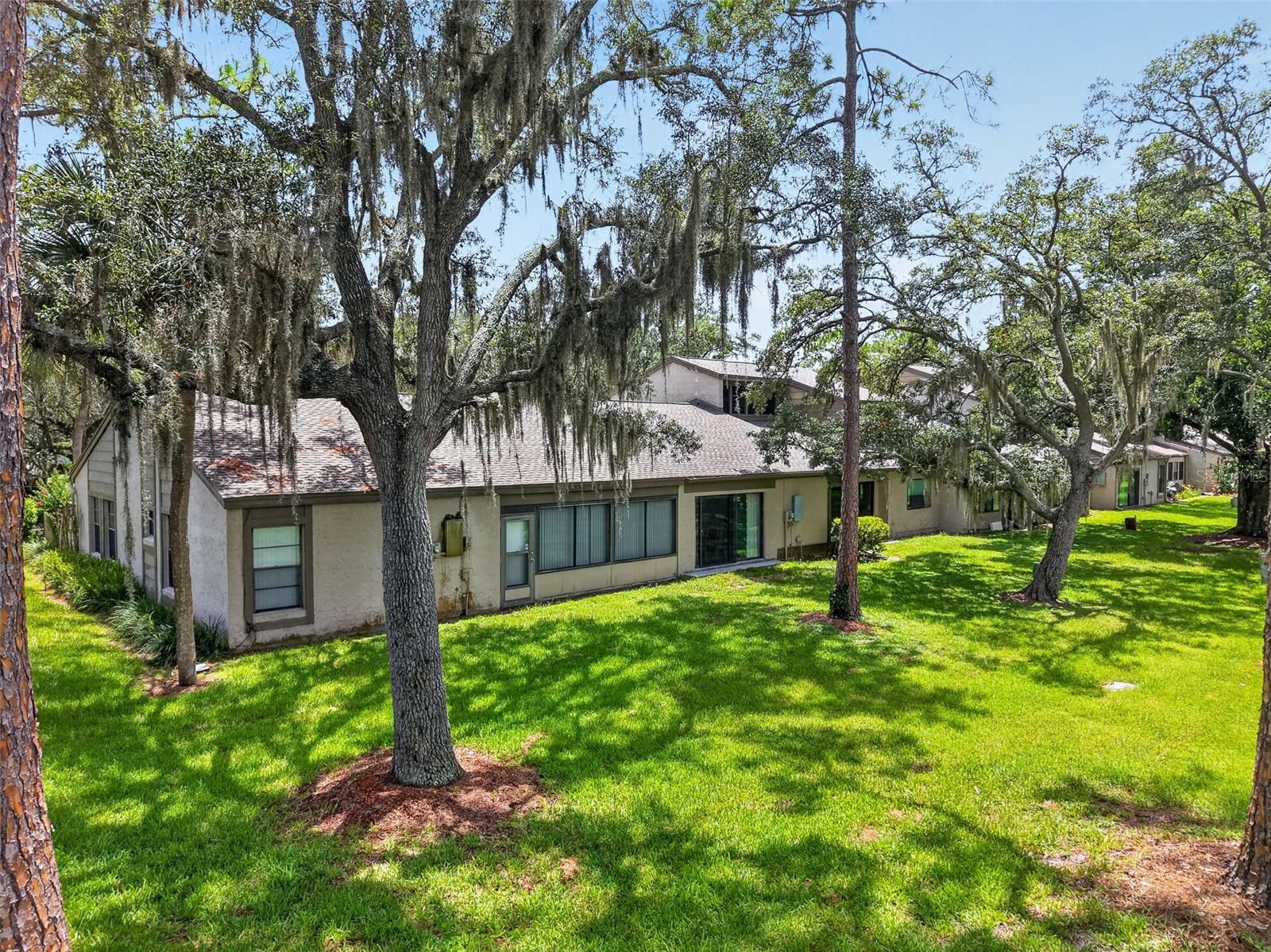 612 Woodridge Dr Property Photo 4