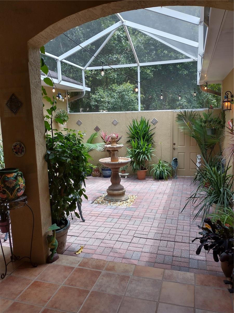 O6424202 Property Photo 16