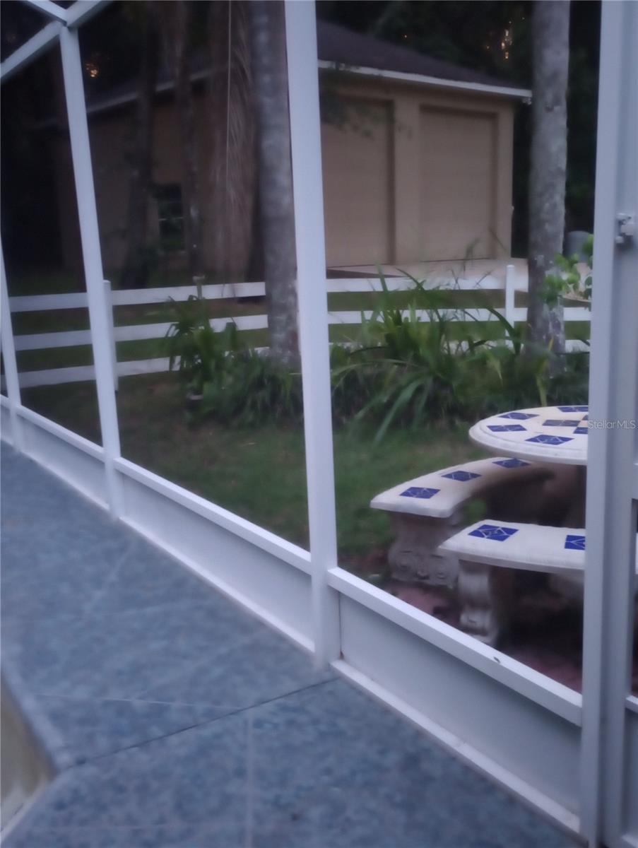 O6424202 Property Photo 17
