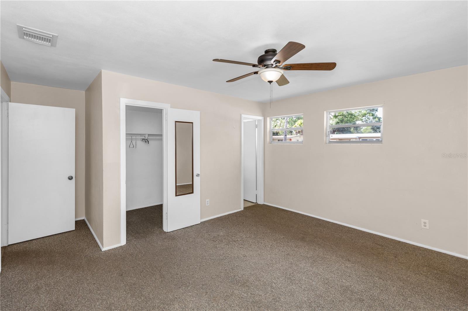 1106 Myrtle Ln Property Photo 14