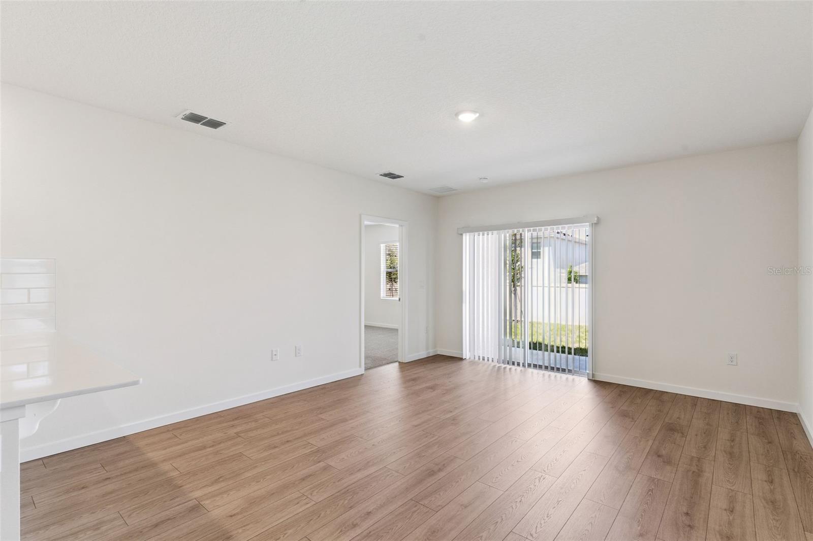 3029 Grey Moss Dr Property Photo 5
