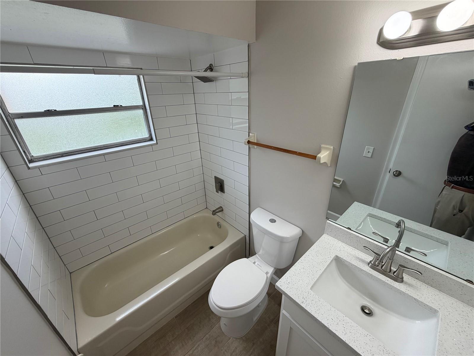 4160 Pershing Pointe Pl #3 Property Photo 13