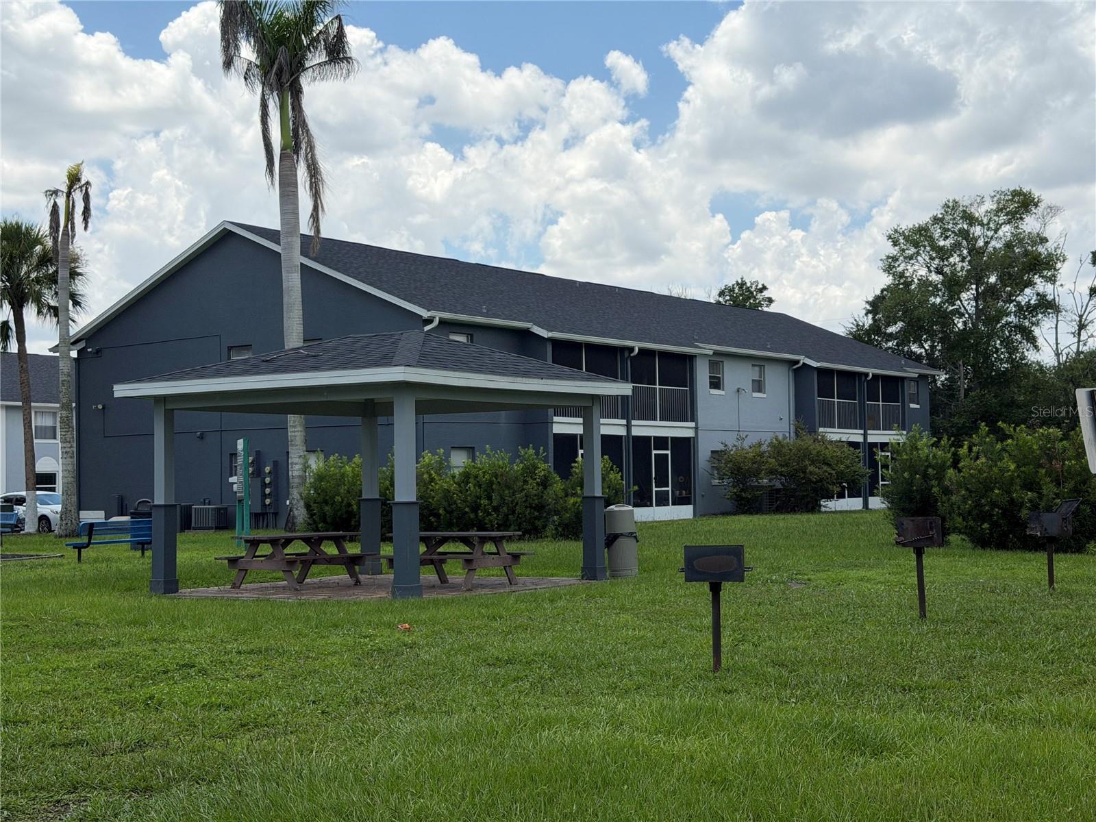 4160 Pershing Pointe Pl #3 Property Photo 14