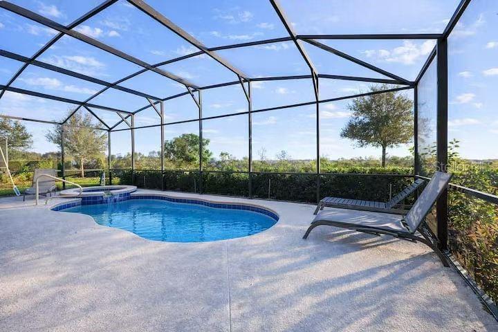 6078 Broad Oak Dr Property Photo 18