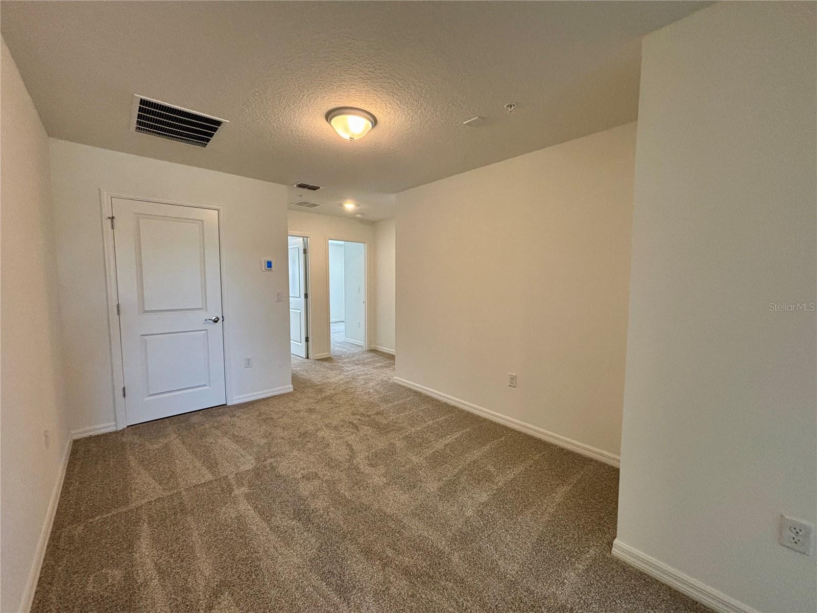 11451 Harborview St Property Photo 13