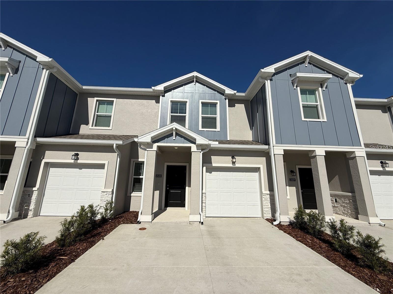 2533 SKYLINE LOOP Property Photo 1