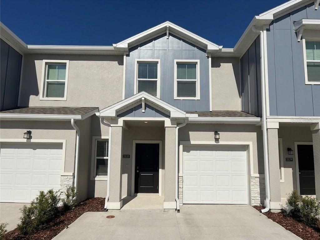2533 Skyline Loop Property Photo 2