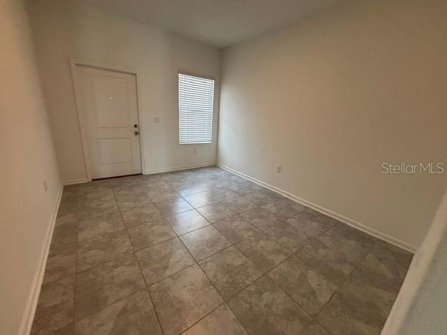 2533 Skyline Loop Property Photo 4