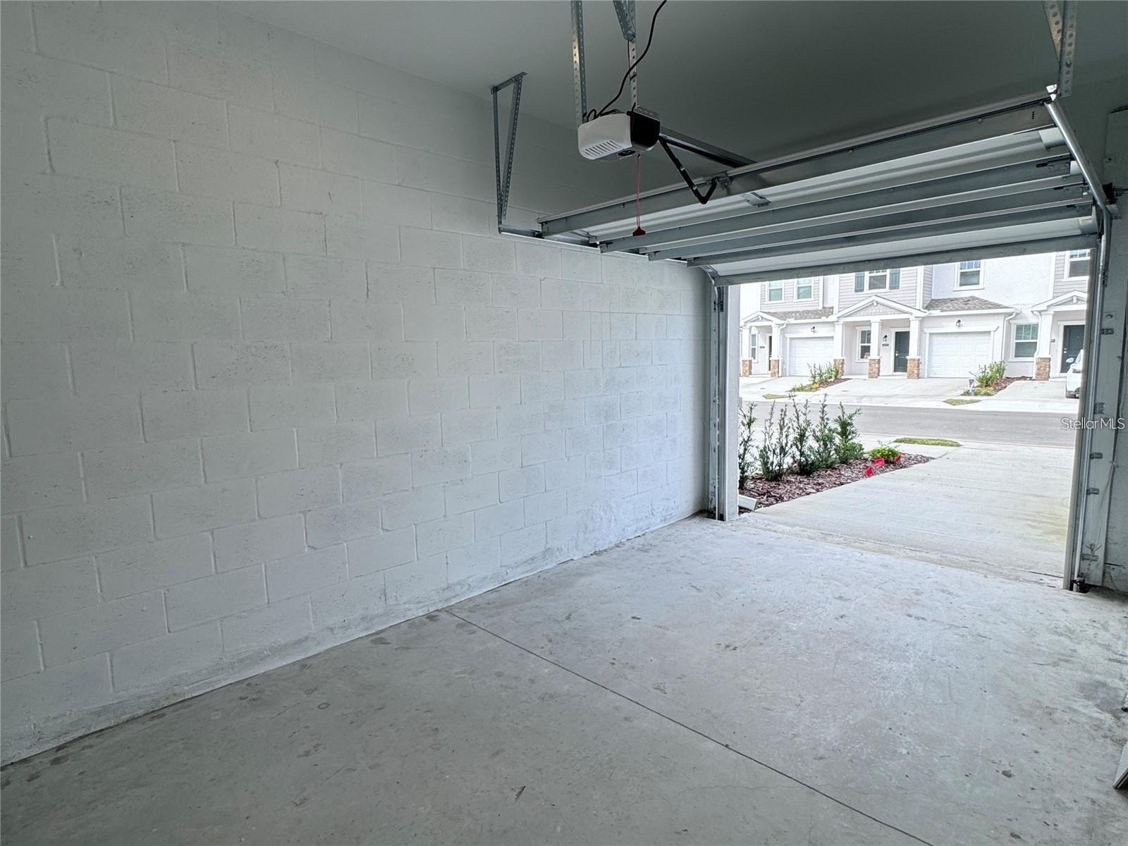 2533 Skyline Loop Property Photo 19