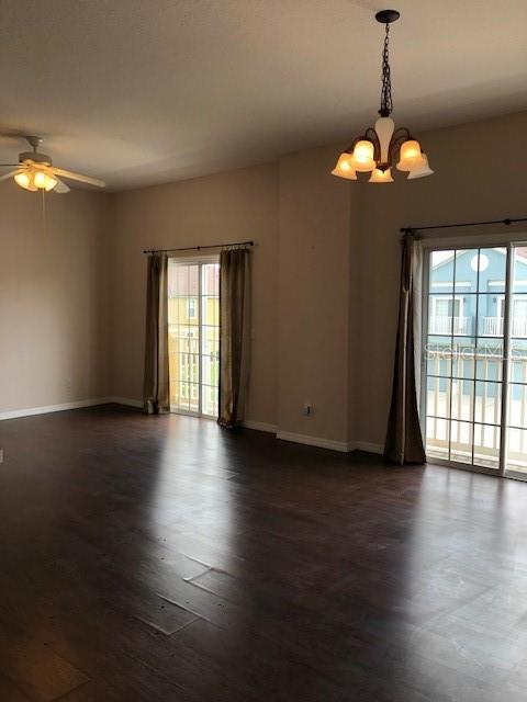10923 Derringer Dr Property Photo 3