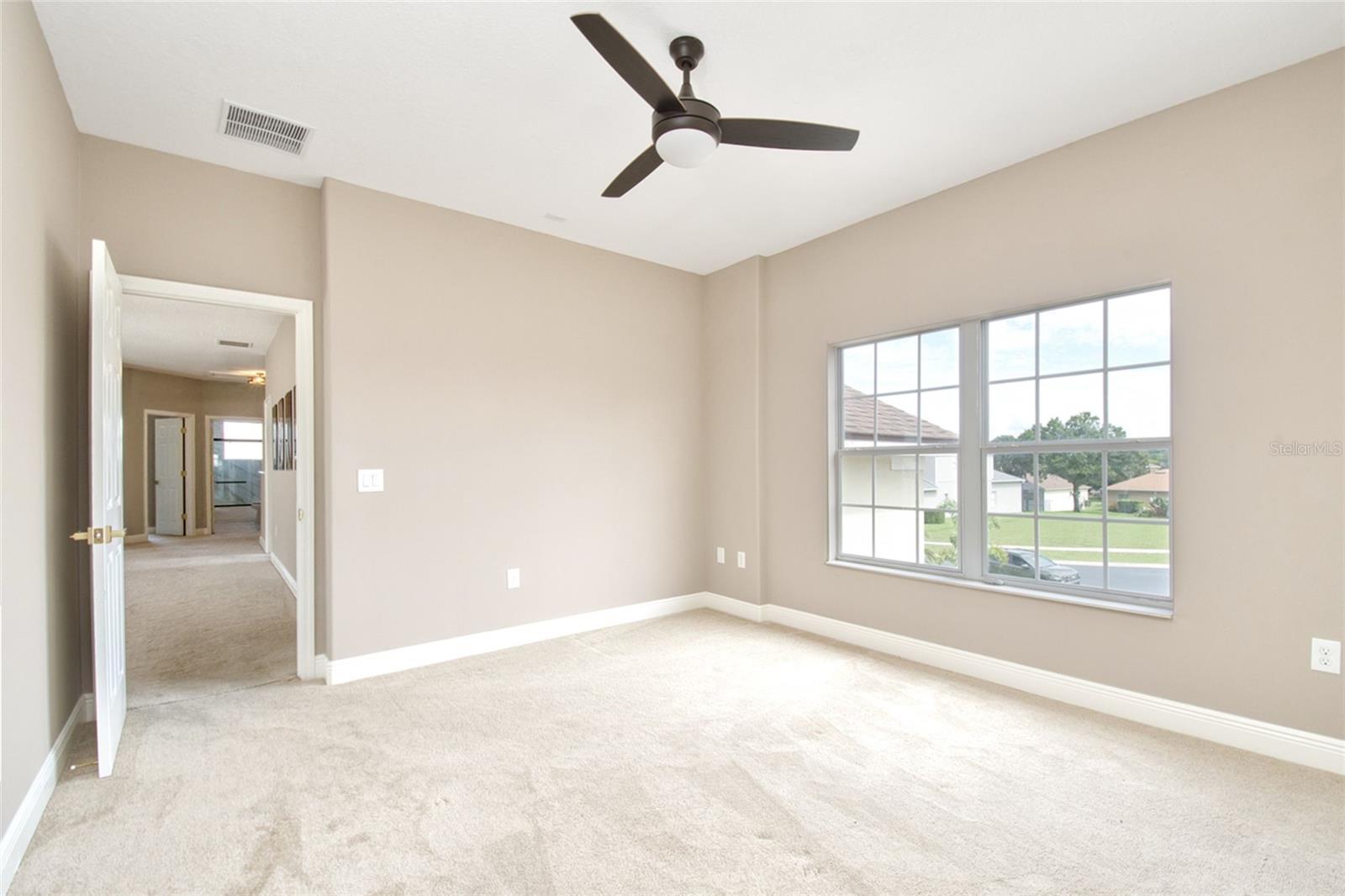 2924 Majestic Isle Dr Property Photo 47