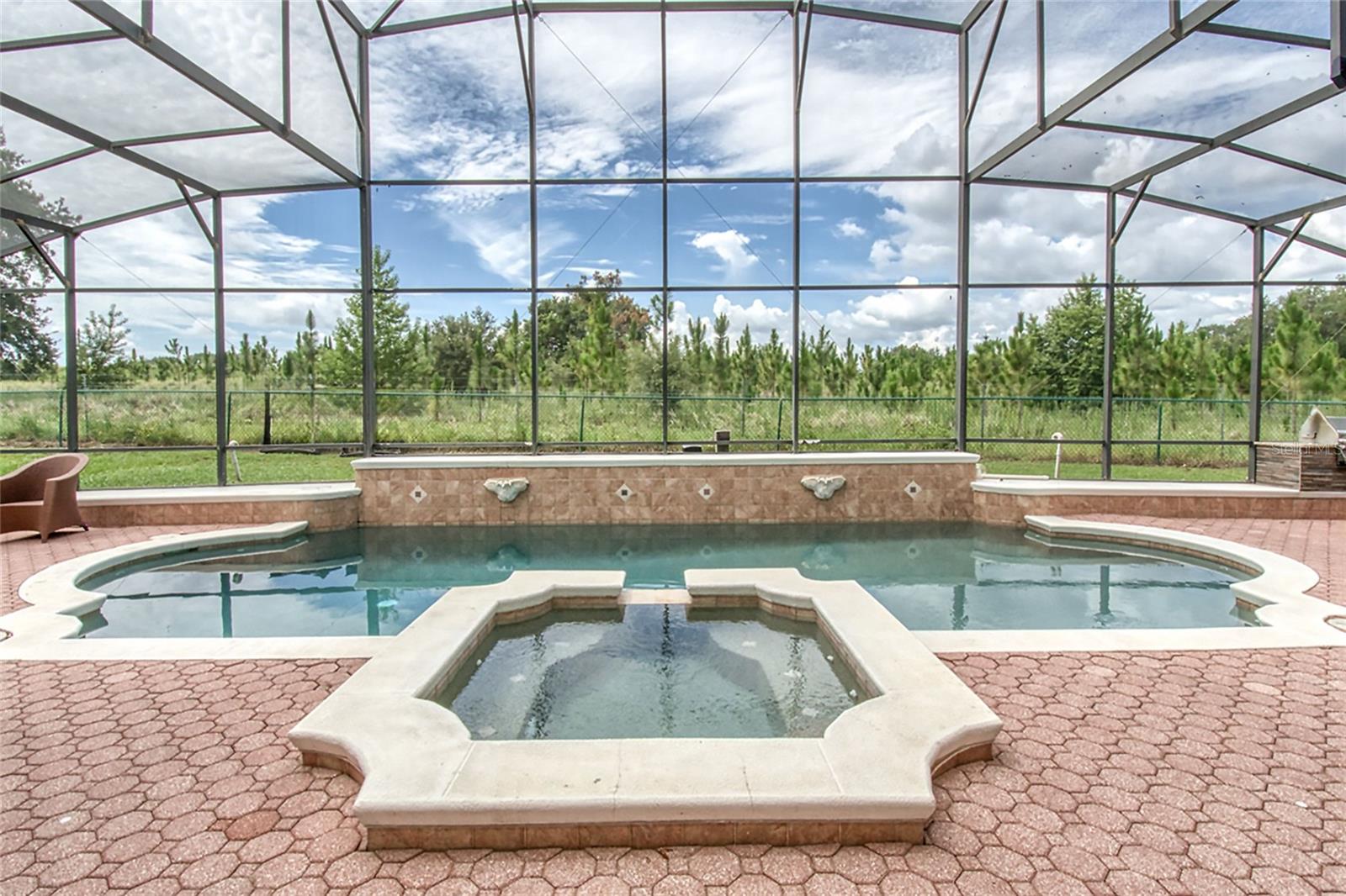 2924 Majestic Isle Dr Property Photo 49