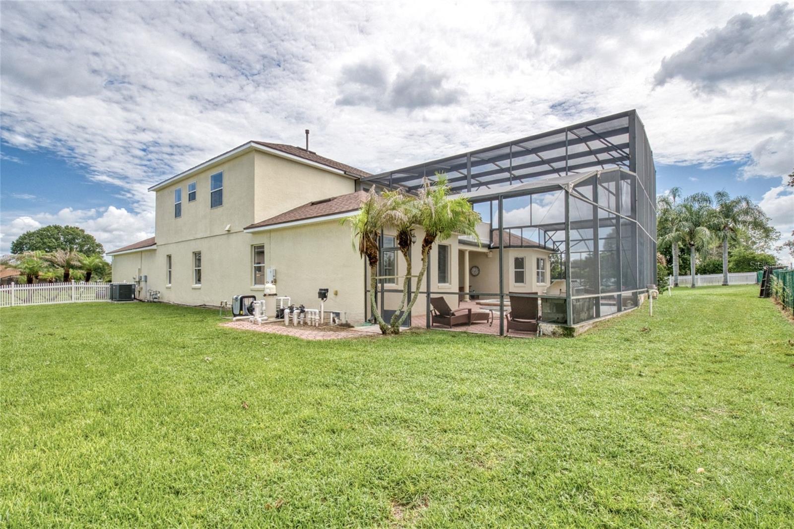 2924 Majestic Isle Dr Property Photo 53