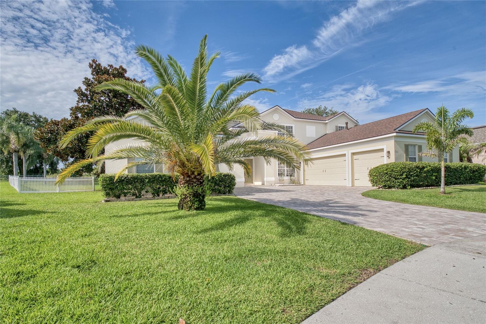 2924 Majestic Isle Dr Property Photo 63
